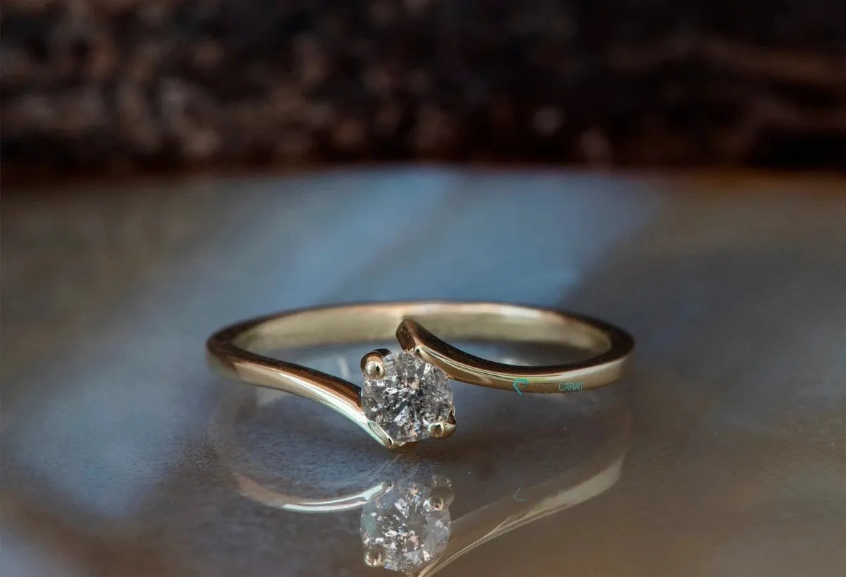 0.30 ct Salt and Pepper Solitaire alternative ring - 14k 18K Yellow Gold