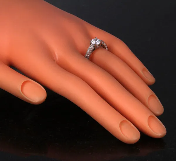 18K White Gold Ring