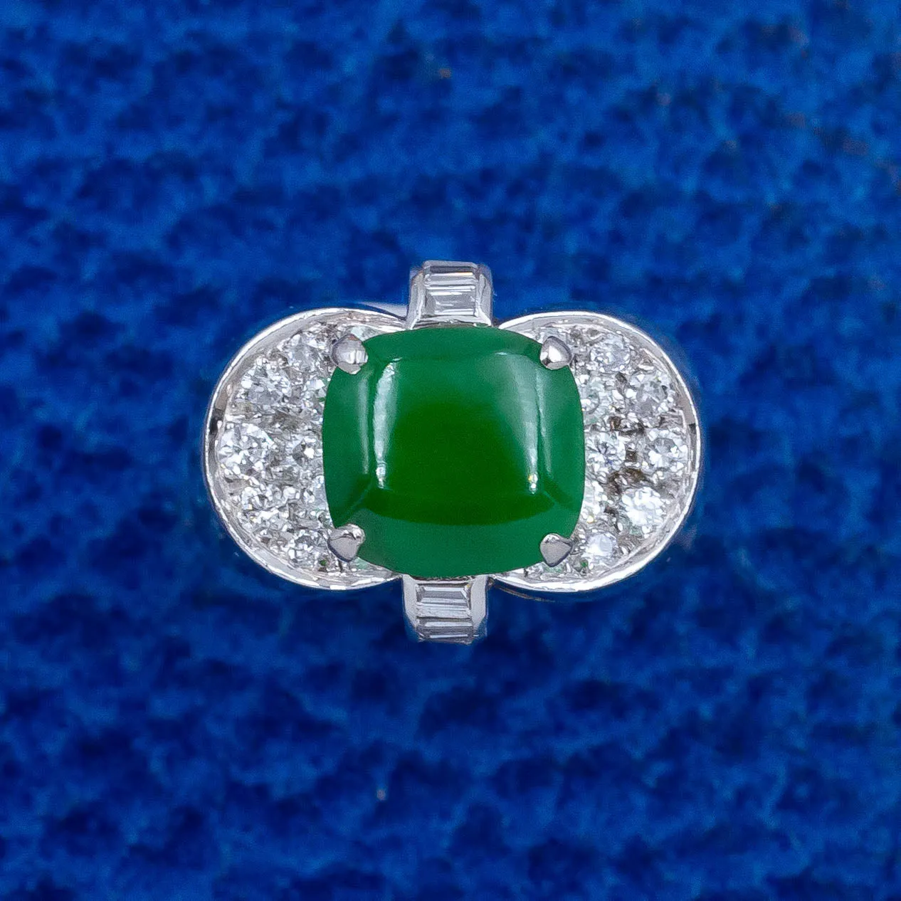 1980s Fine Jade & Diamond Ring