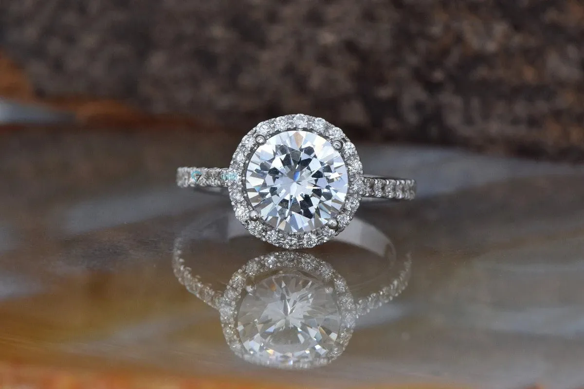 2.5 carat engagement ring-Halo diamond engagement ring-Solid gold rings-Round halo-Halo wedding ring-Round diamond ring-large gold ring