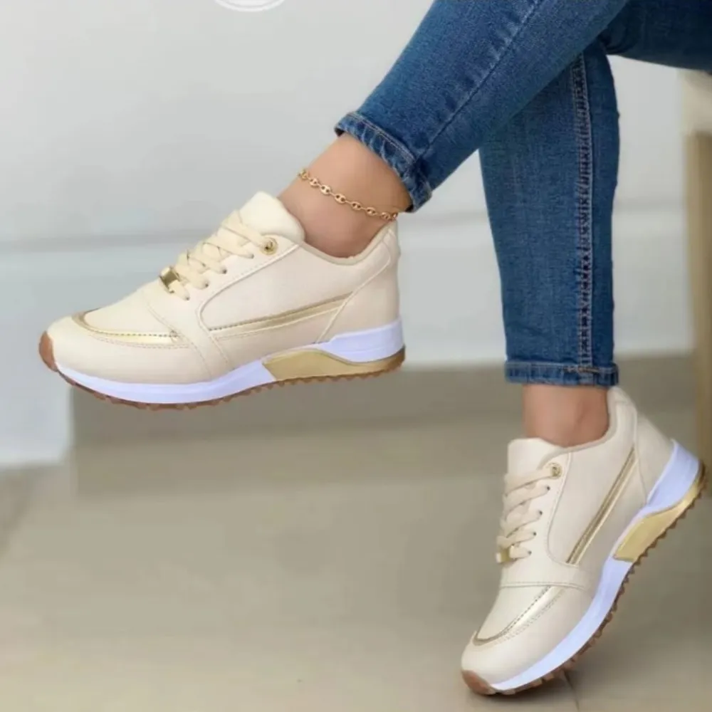 Aoife Chic Orthopedic Trainers | Stylish Comfort Sneakers for Active Days | Durable & Elegant