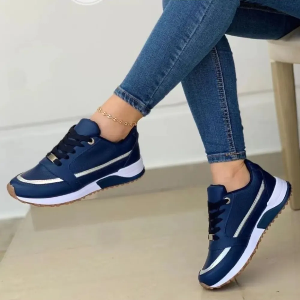 Aoife Chic Orthopedic Trainers | Stylish Comfort Sneakers for Active Days | Durable & Elegant