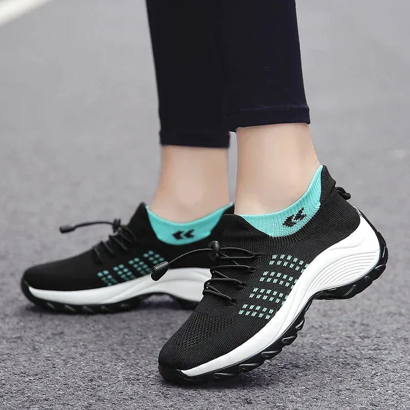 Aveline Orthopedic Sneakers With Stretchable Cushion 2025