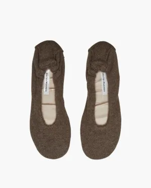CASHMERE BALLET SLIPPER IN RUSSET BROWN