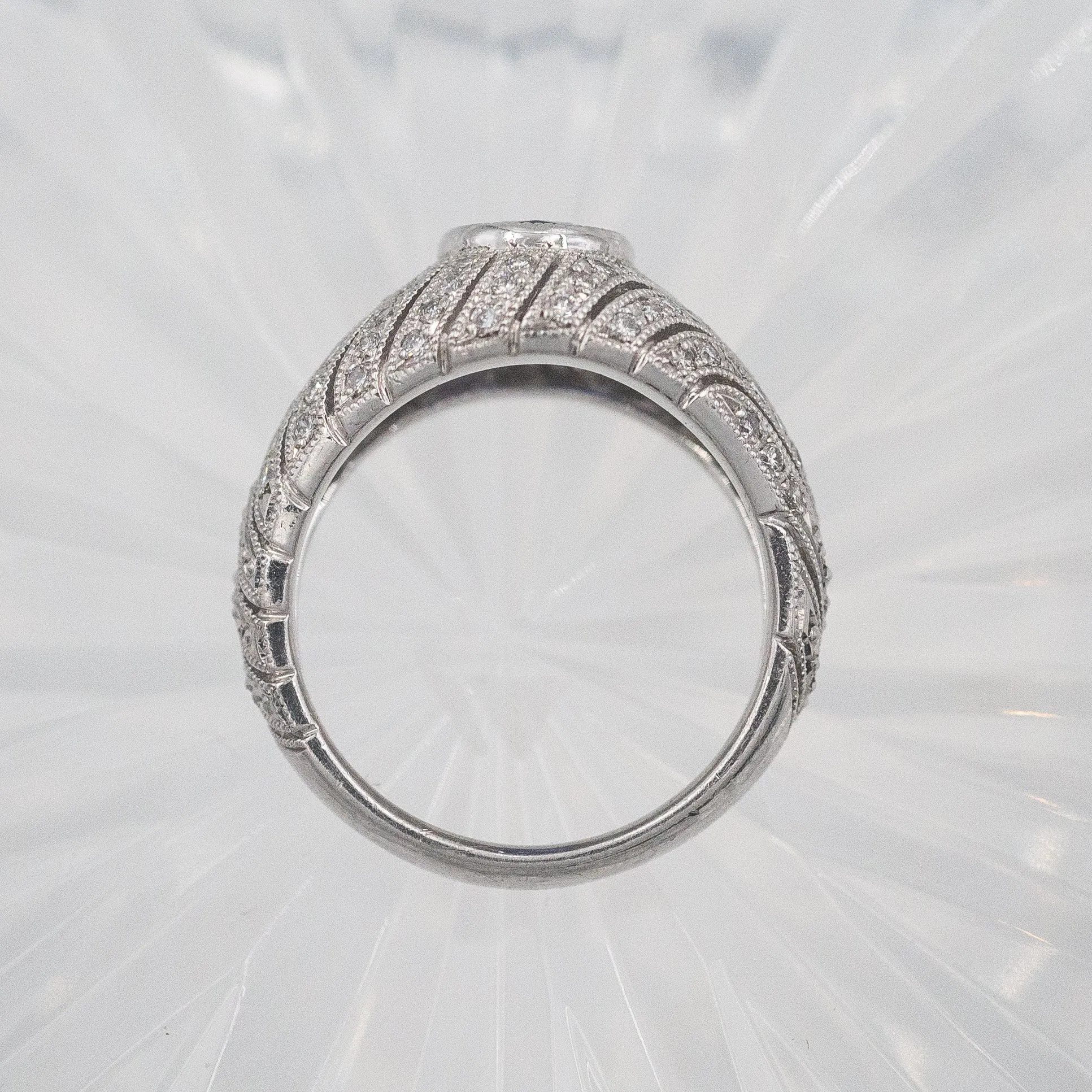 Ceylon Sapphire and Pavé Diamond Waves Ring c1990