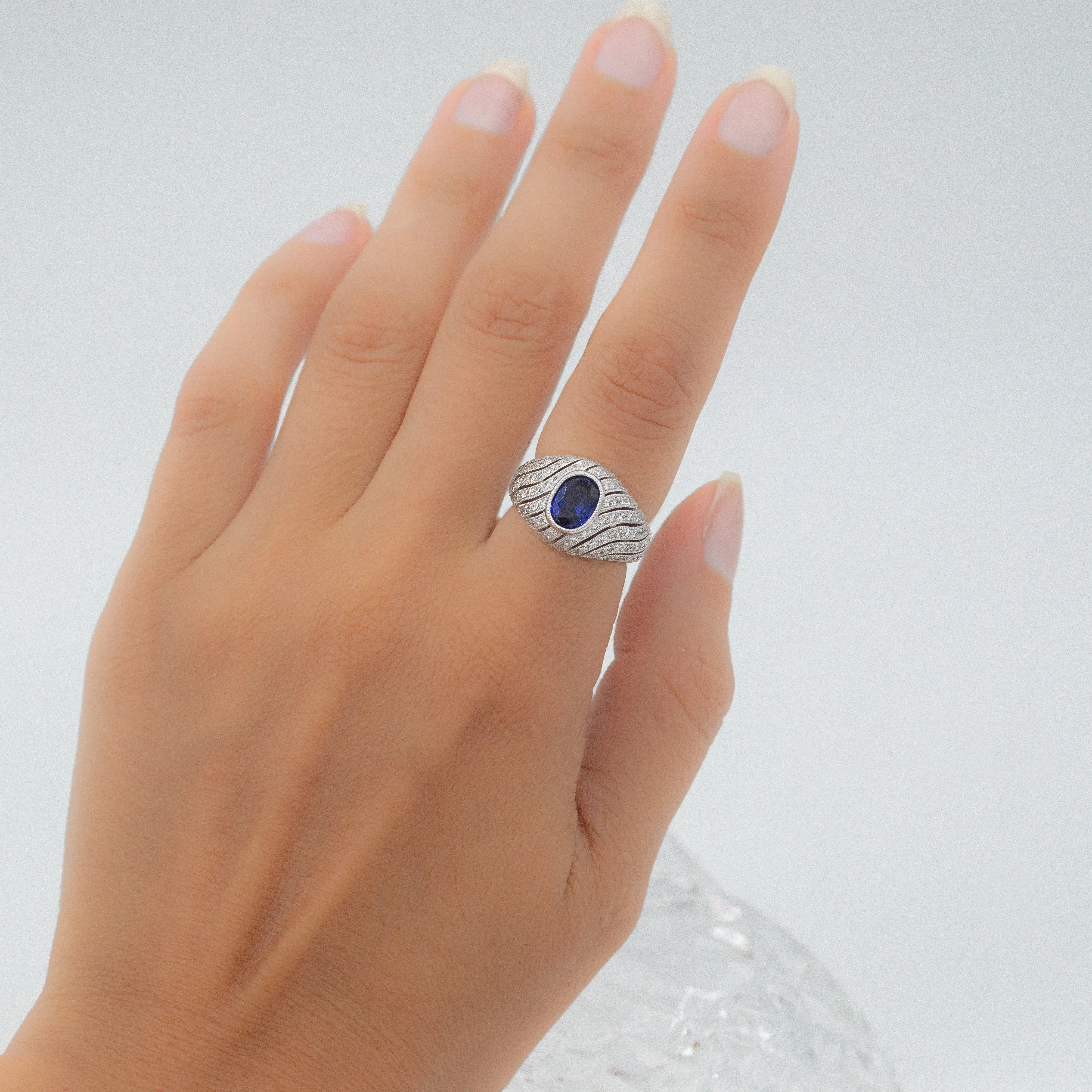Ceylon Sapphire and Pavé Diamond Waves Ring c1990