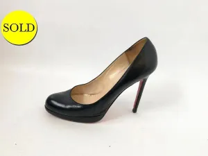 Christian Louboutin NEW Simple Pump Size 38.5 It (8.5 Us)