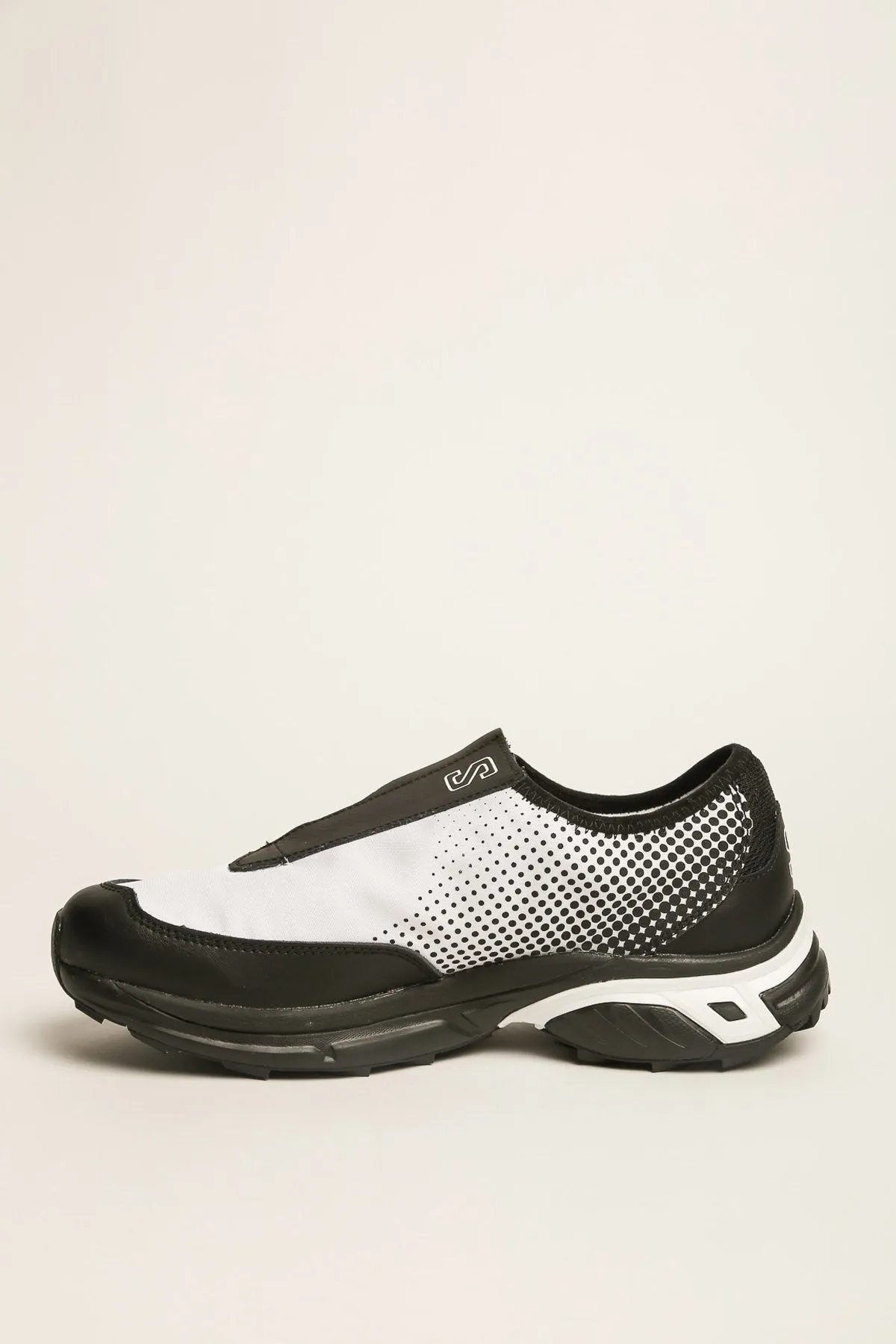 COMME DES GARÇONS HOMME PLUS | SALOMON SR901E SNEAKERS