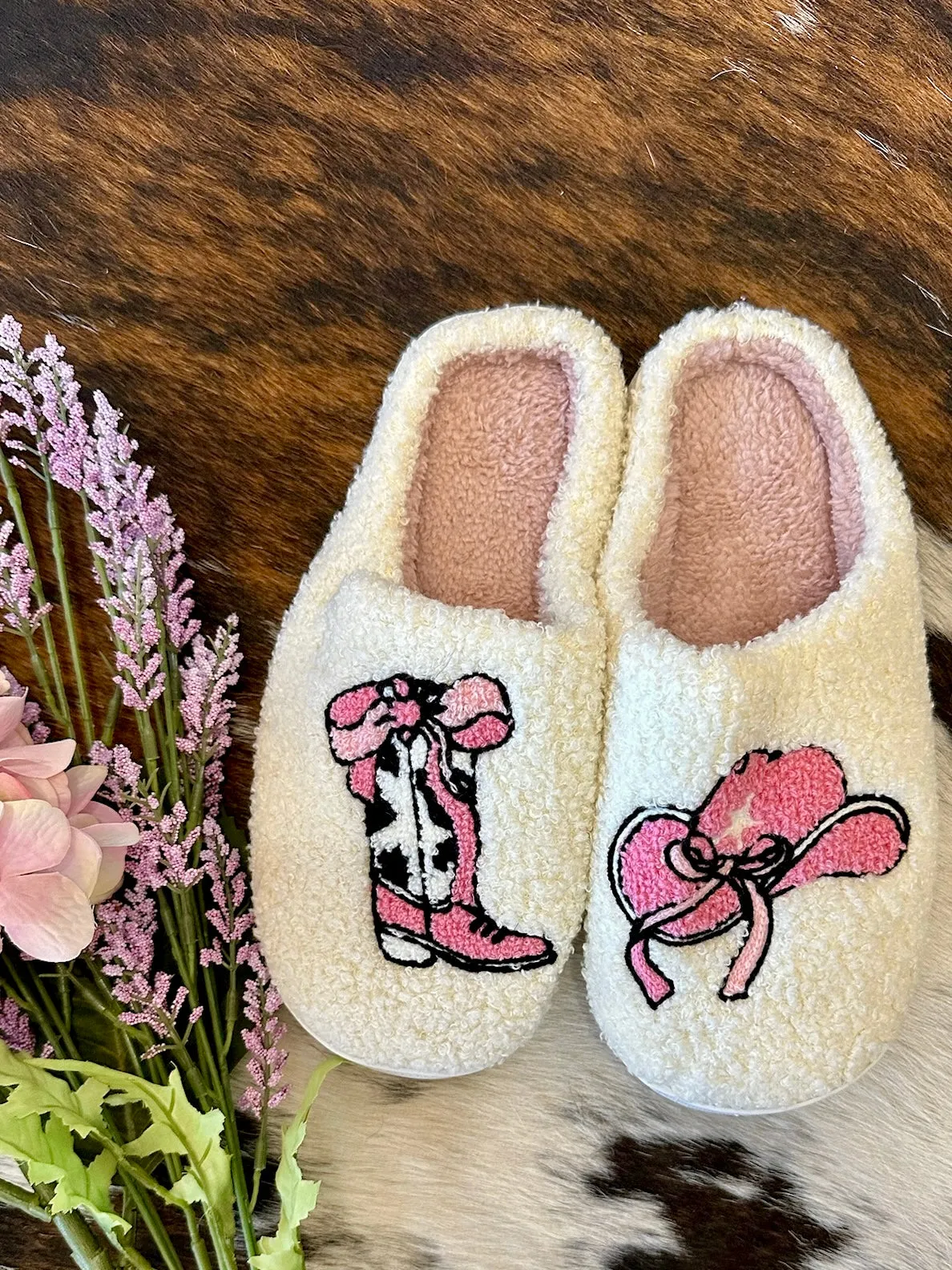 Cowgirl Girlie Ivory House Slippers