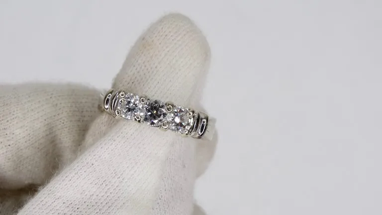Diamond 1 Carat  14k White Gold Engagement Ring