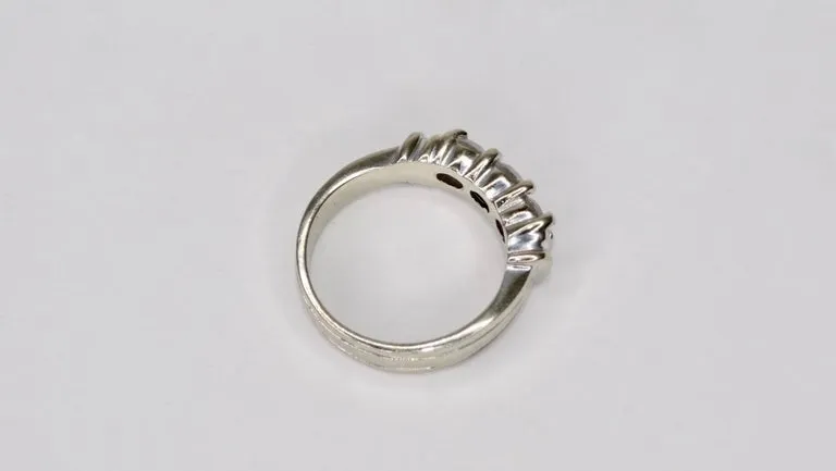 Diamond 1 Carat  14k White Gold Engagement Ring