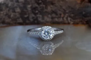 Diamond Ring 0.70 carat 14K White Gold-Cluster Engagement ring-Promise ring-4 prong engagement-Halo engagement ring-Halo wedding ring