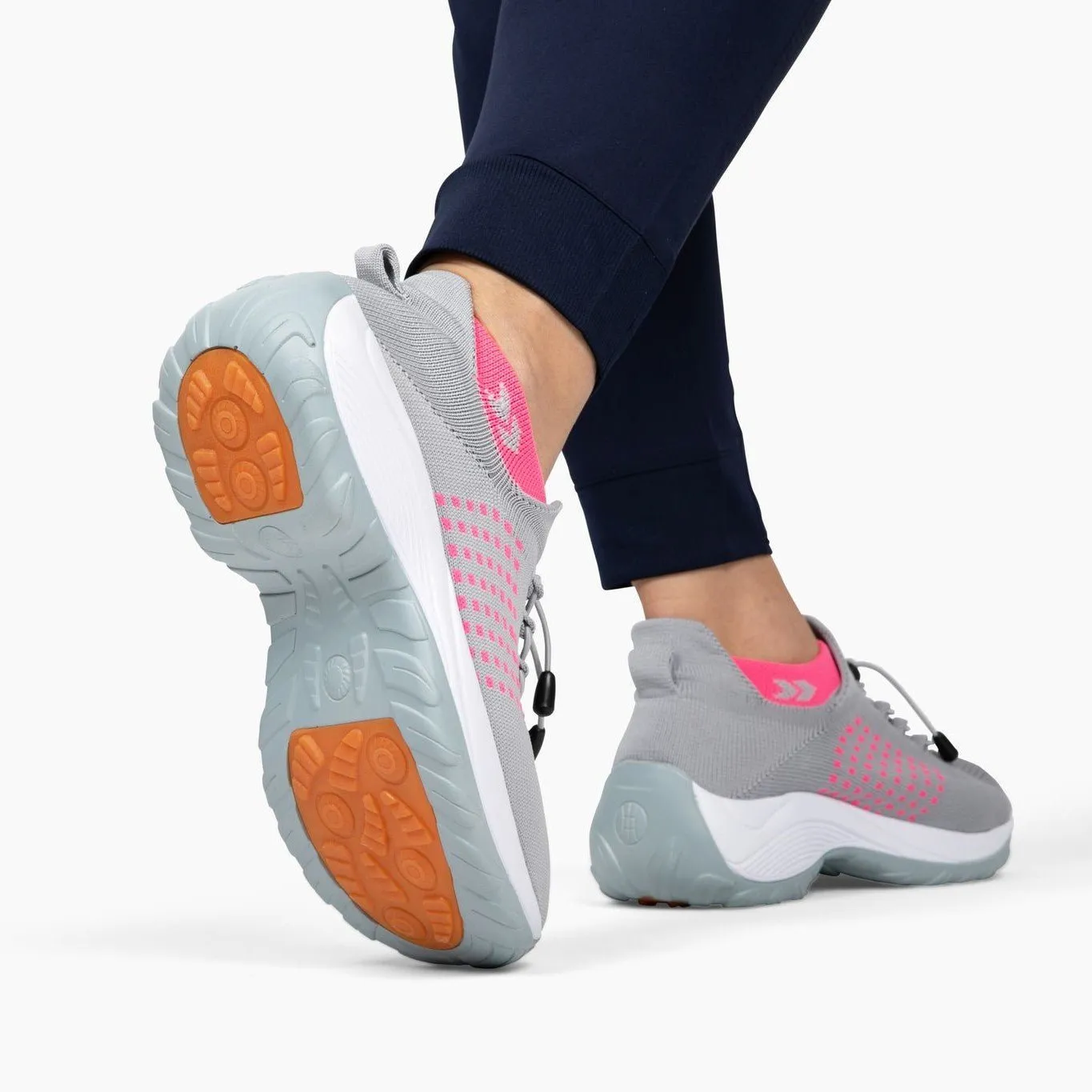 EMILY™ ORTHOPEDIC SNEAKERS WITH STRETCHABLE CUSHION 2024