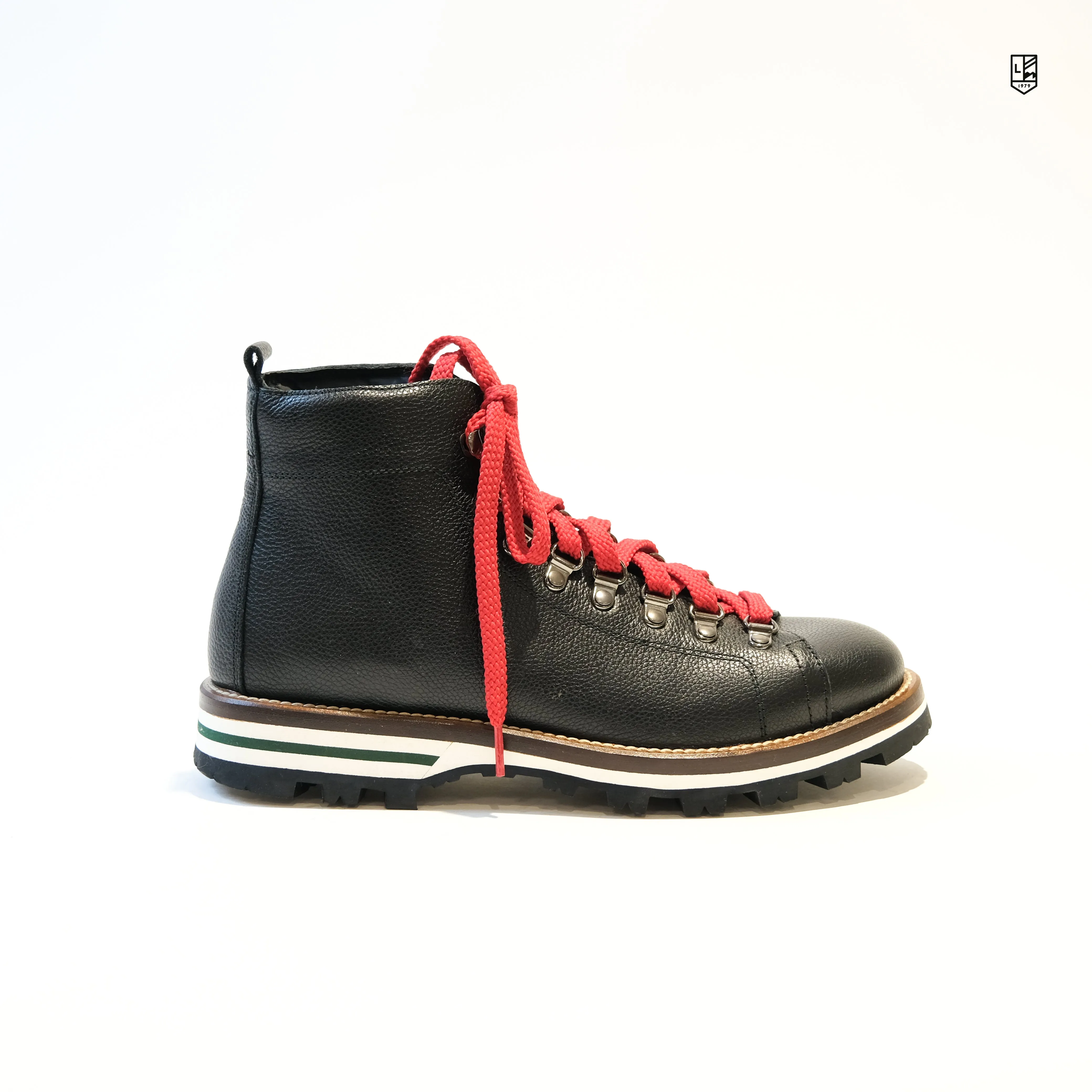 Falcade Hammered Leather M