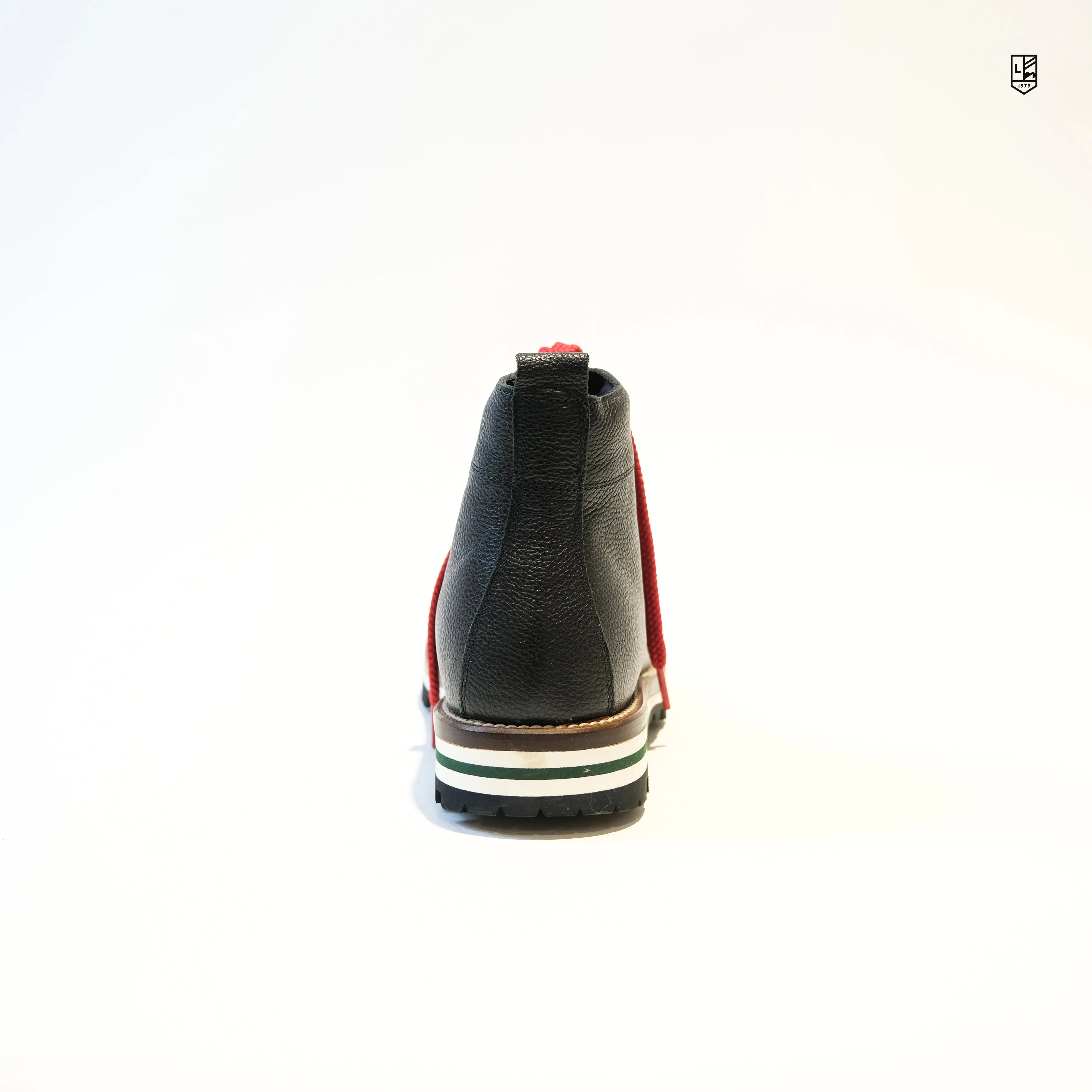 Falcade Hammered Leather M