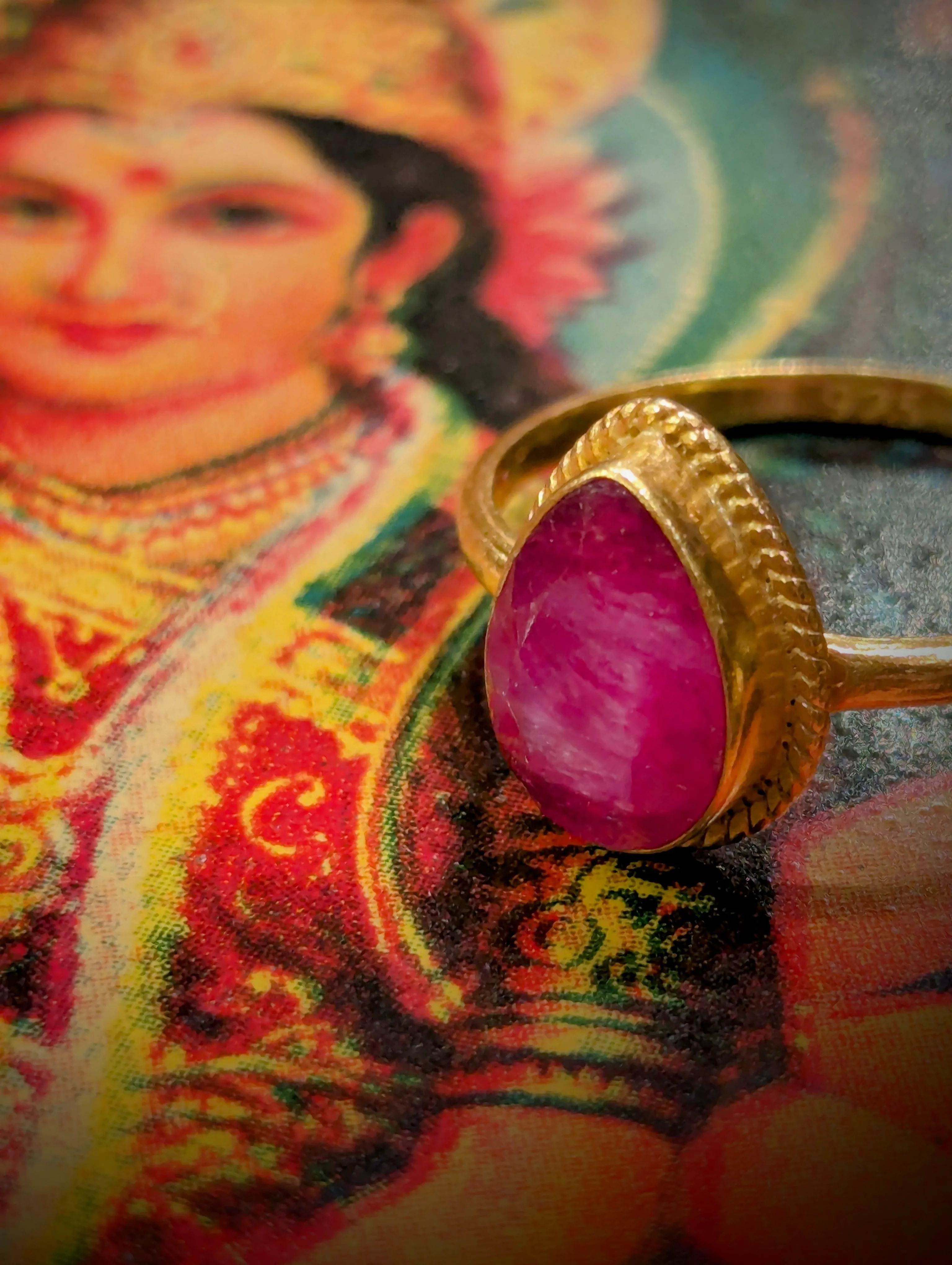 Fine jewelled rings