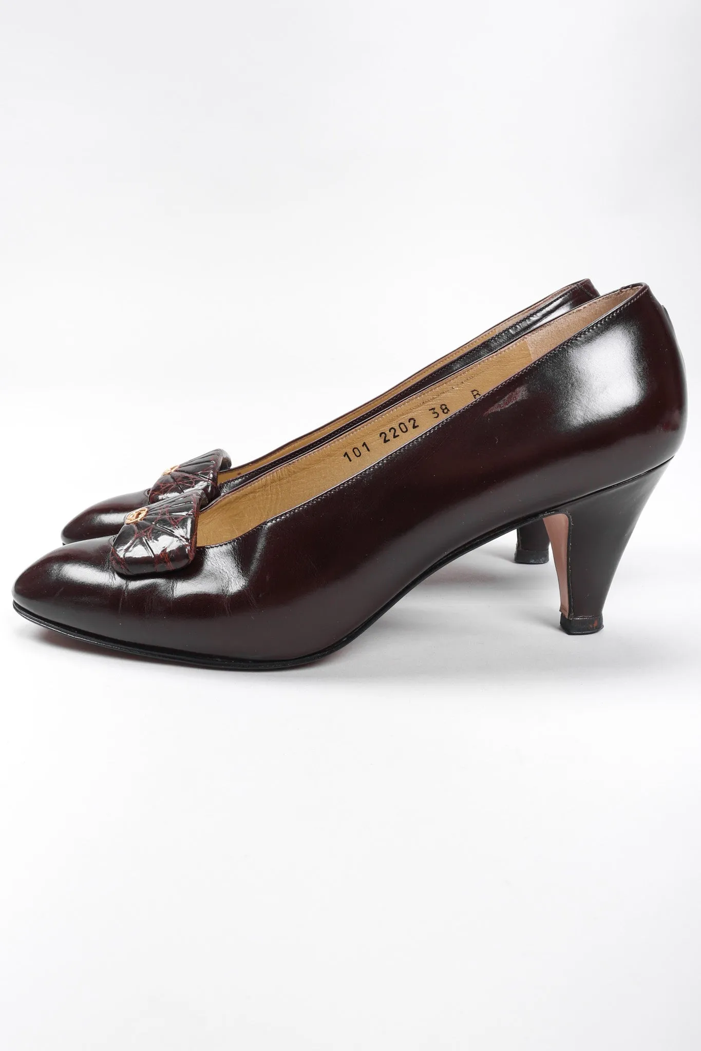 GG Logo Peekaboo Heels