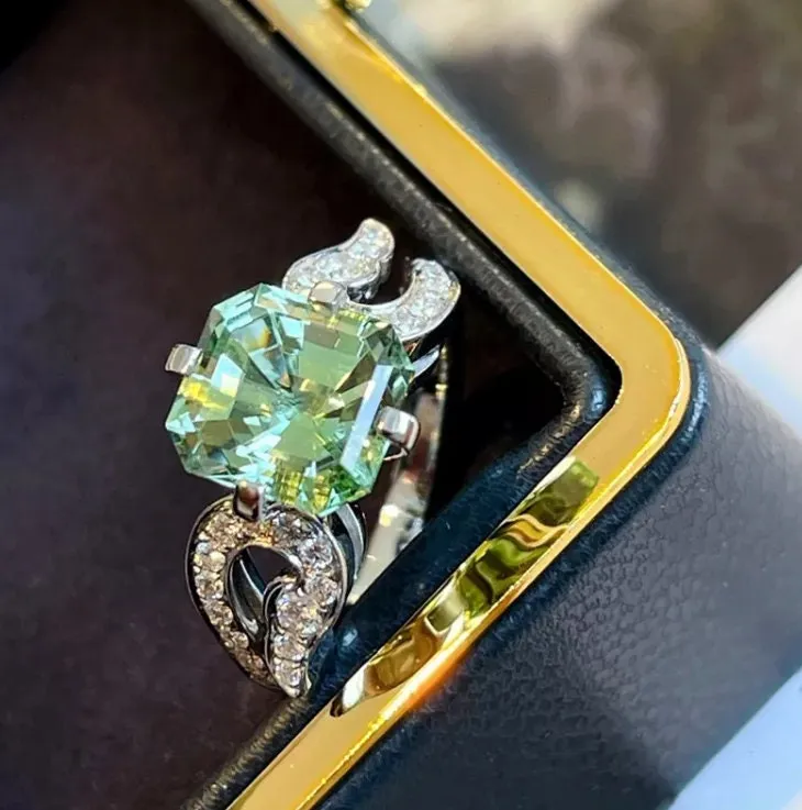 Green Diamond Ring | Green Amethyst Ring
