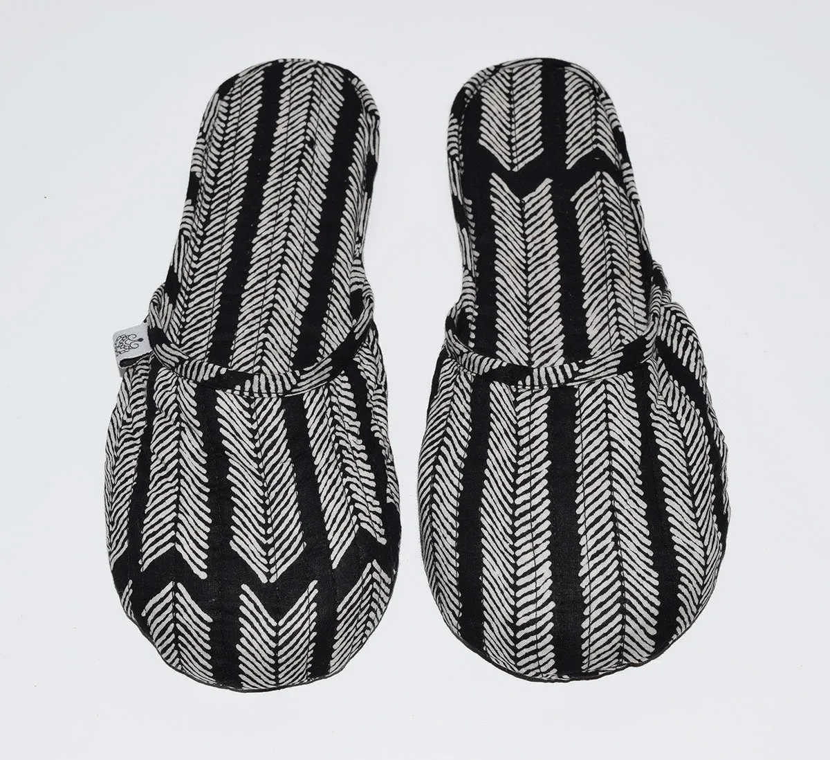House Slippers | Aiko Black