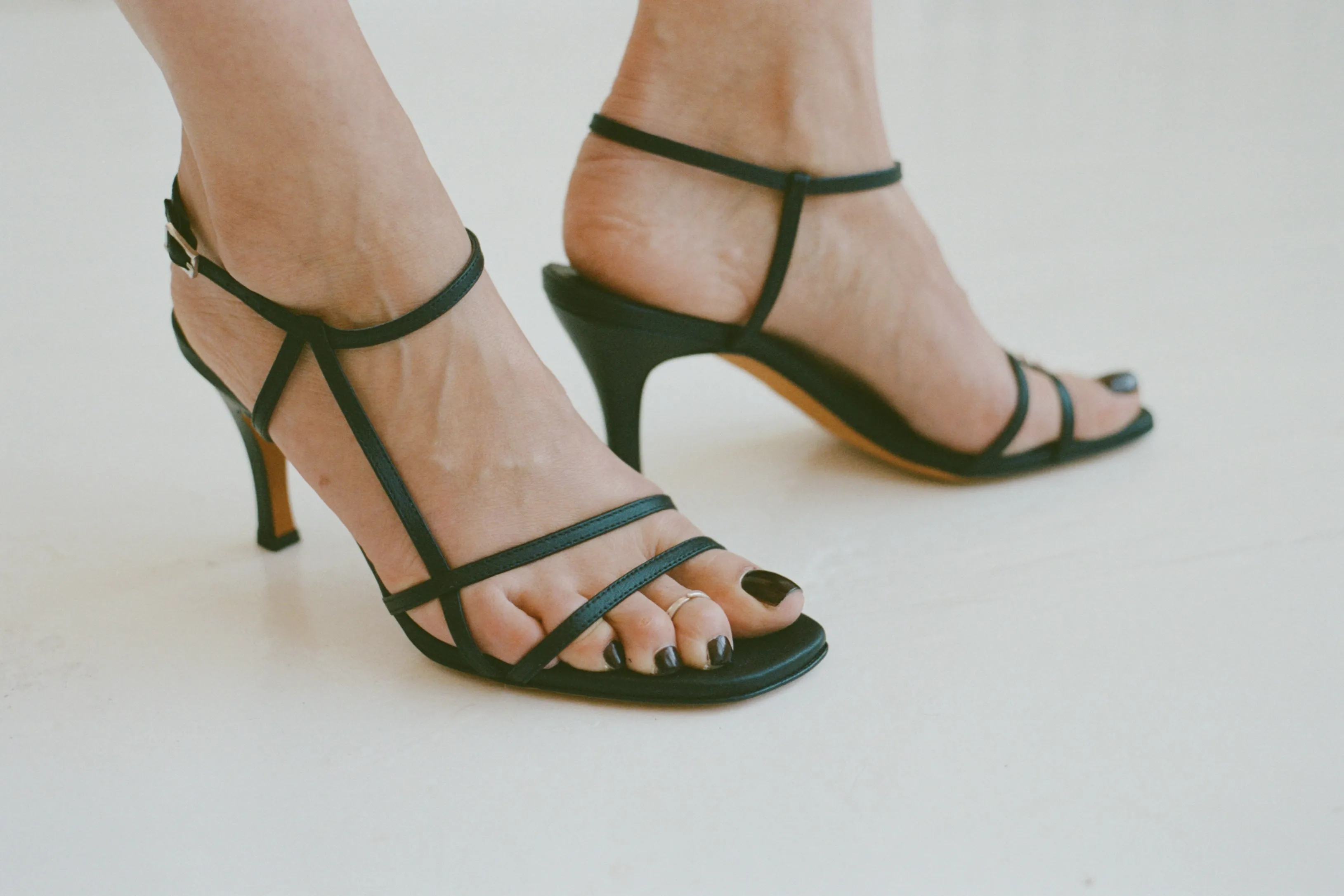 IRENE SANDAL, BLACK