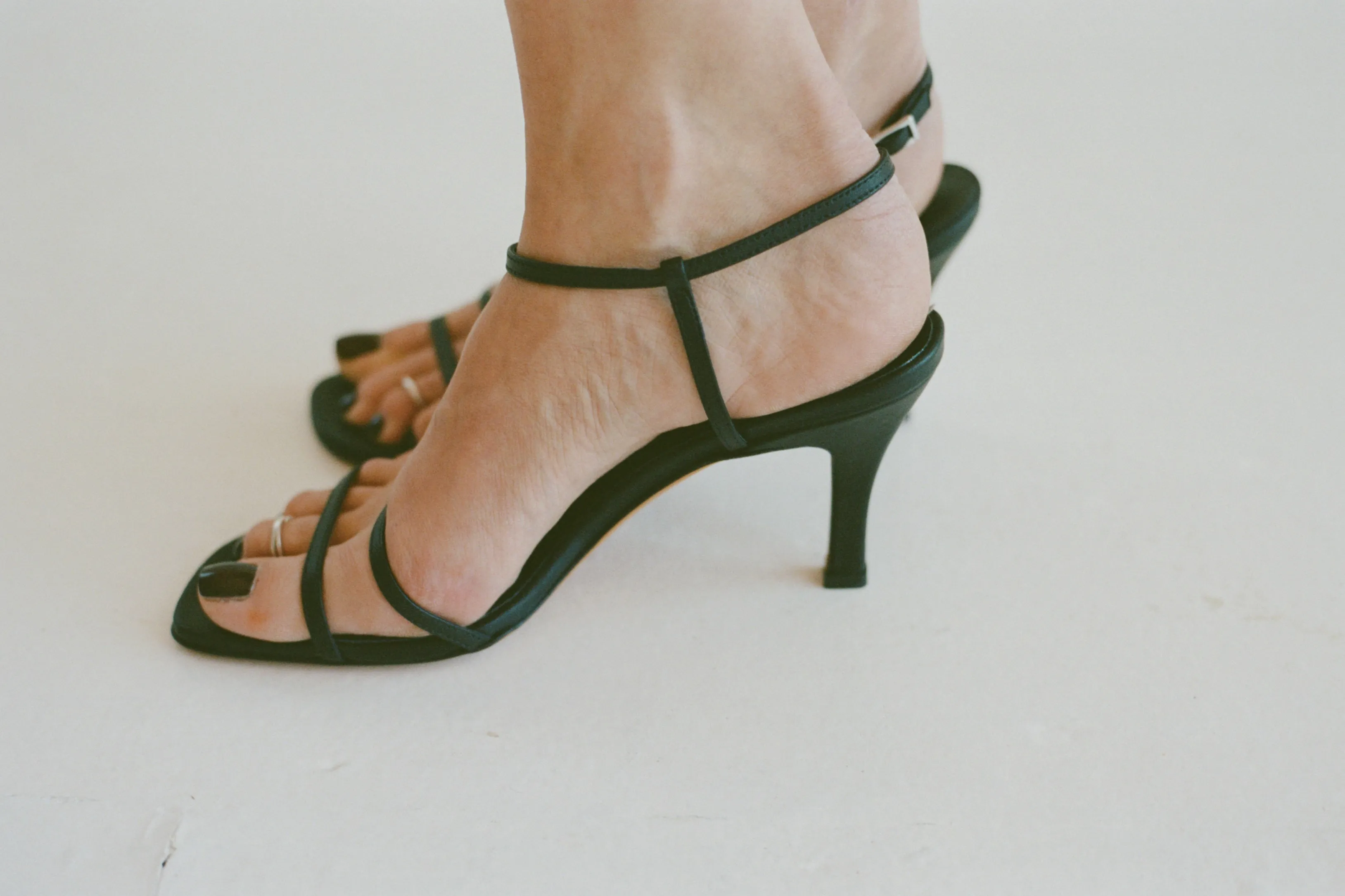 IRENE SANDAL, BLACK