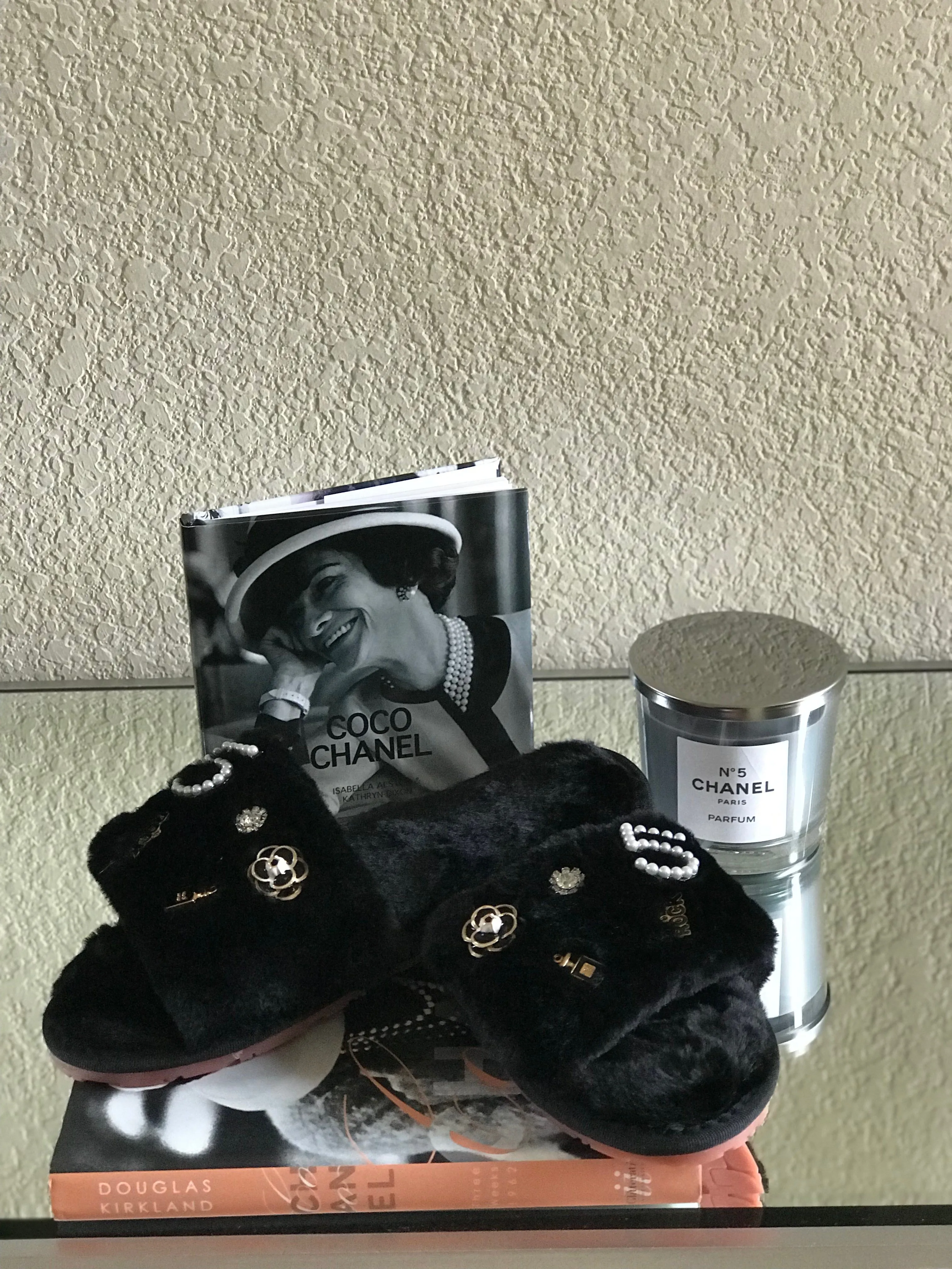 Jewel Fur Slides
