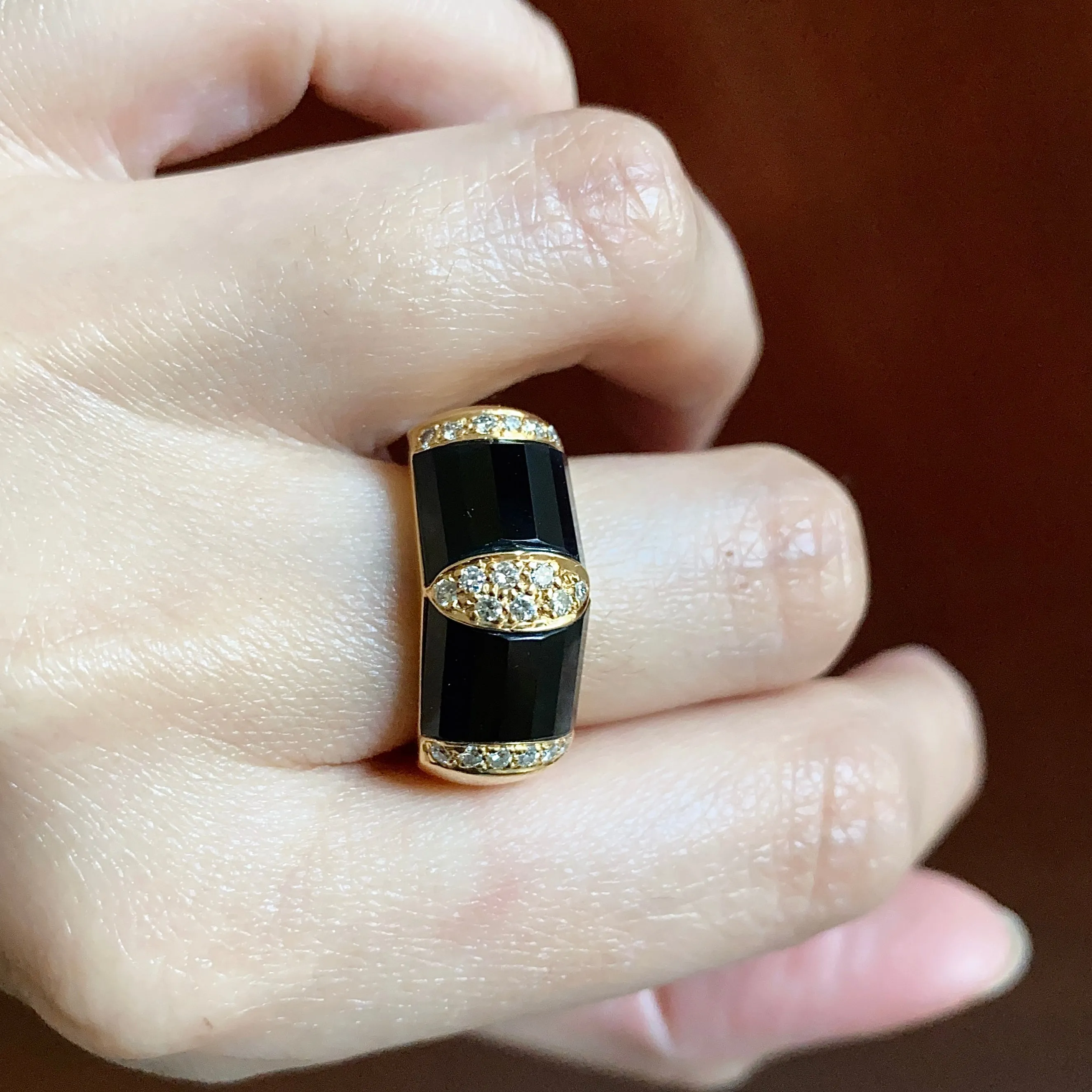 La Triomphe 18k Gold, Onyx & Diamond Ring