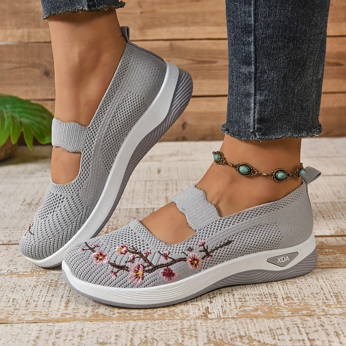 Lucy – Premium Orthopedic Comfort Shoes