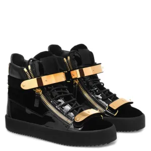 Men Casual Shoes Lace Up Gold Metal Sneaker