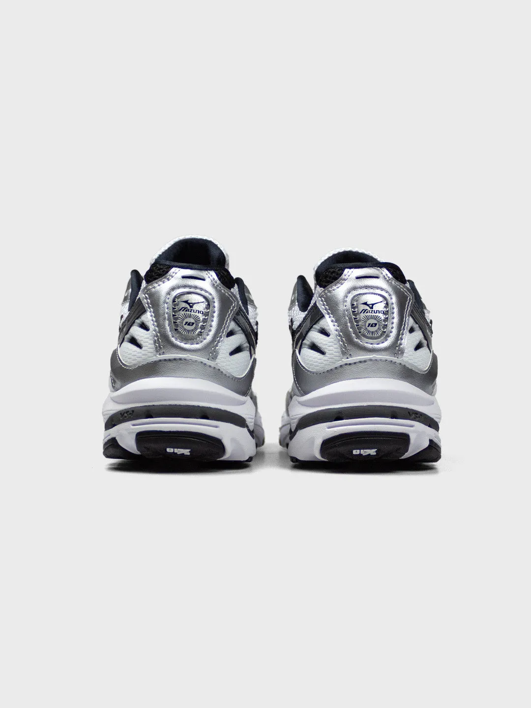Mizuno Wave Rider 10 Sneakers | White/Silver