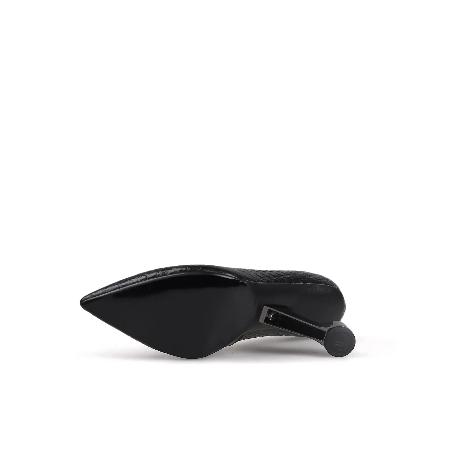 Nellie Engraved Leather Pump - Black