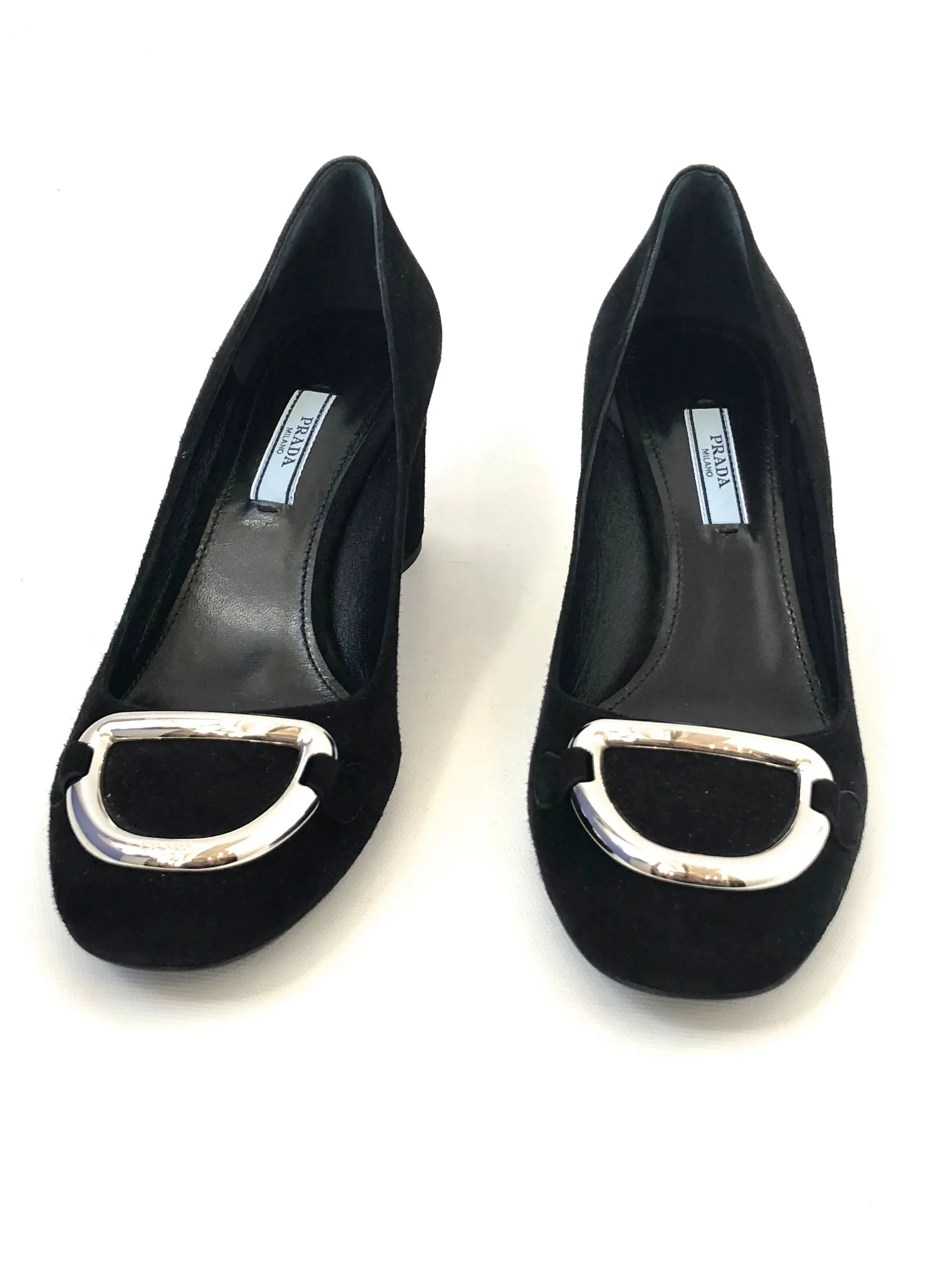 NEW Prada Suede Buckle Pump Size 38.5 It (8.5 Us)