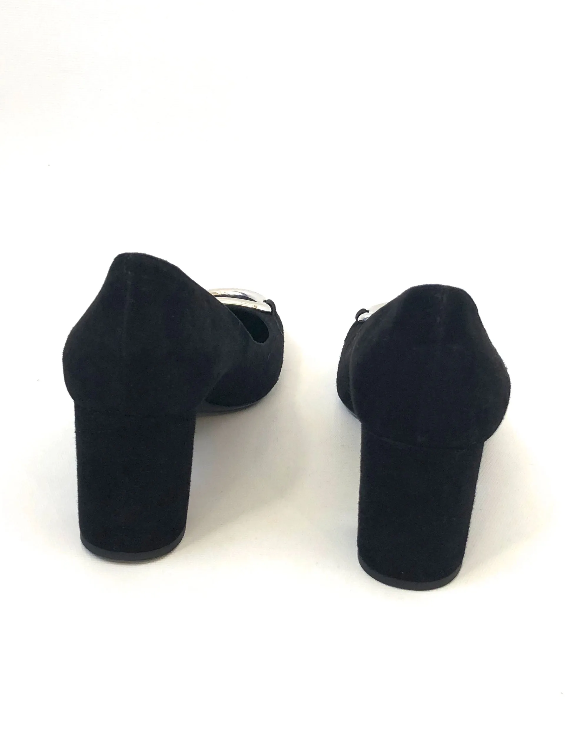 NEW Prada Suede Buckle Pump Size 38.5 It (8.5 Us)