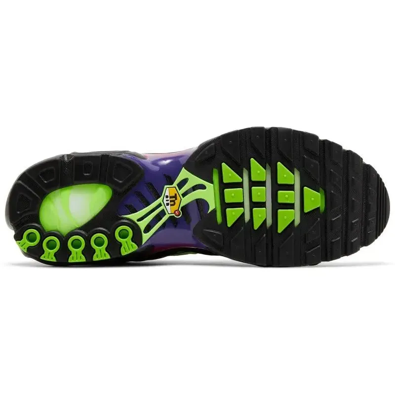 Nike Air Max Plus Rebellious Air Fireberry