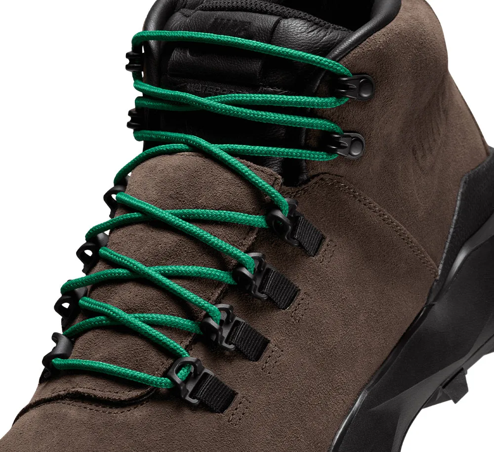 Nike Cygnal