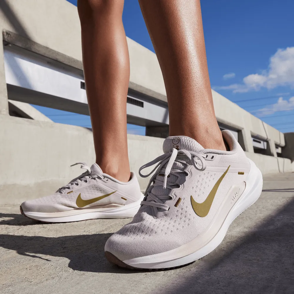 NIKE W AIR WINFLO 10