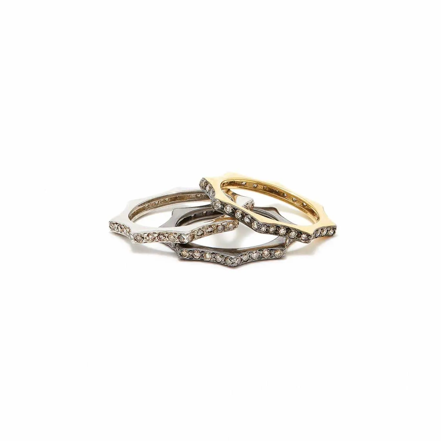 Nikki Star Classic Black Ring