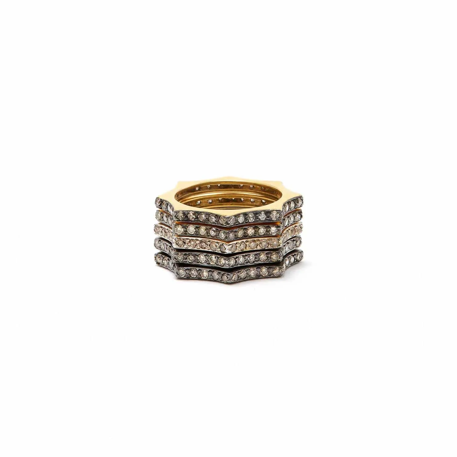 Nikki Star Classic Black Ring