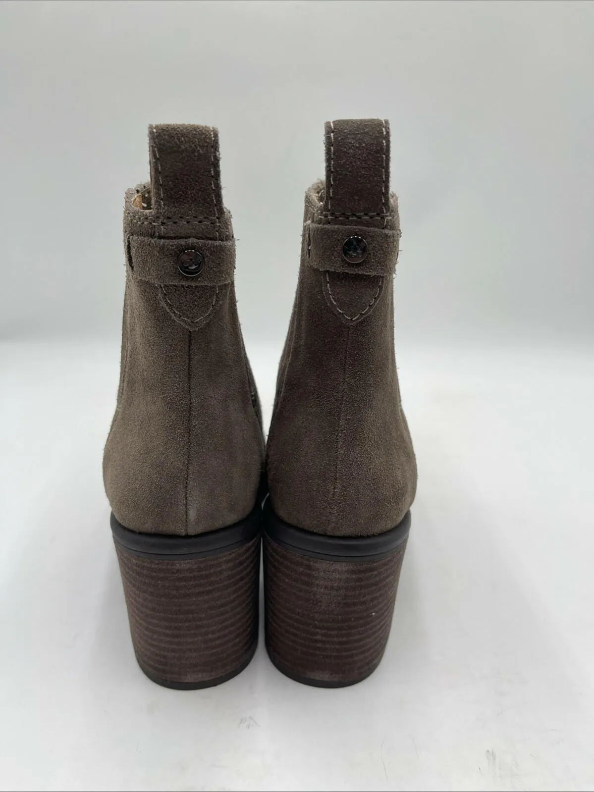 NWB Crown Vintage Capari Bootie Brown Women's Size 9M