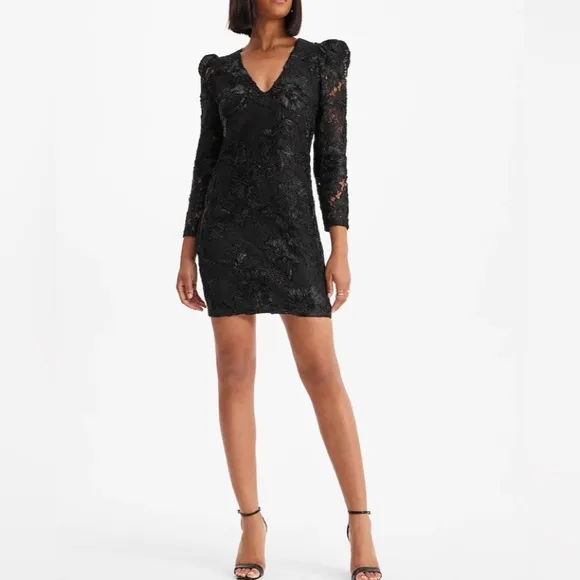 NWT! EXPRESS Lace V-Neck Puff Sleeve Mini Sheath Dress - Size M