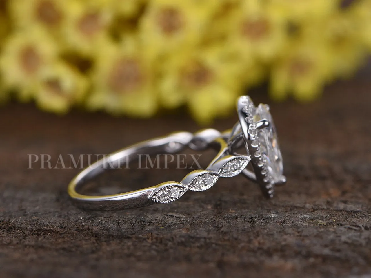 Pear Moissanite Engagement Ring White Gold Vintage Halo Diamond Wedding Ring Promise Cluster Anniversary Gift For Her 1.50CT