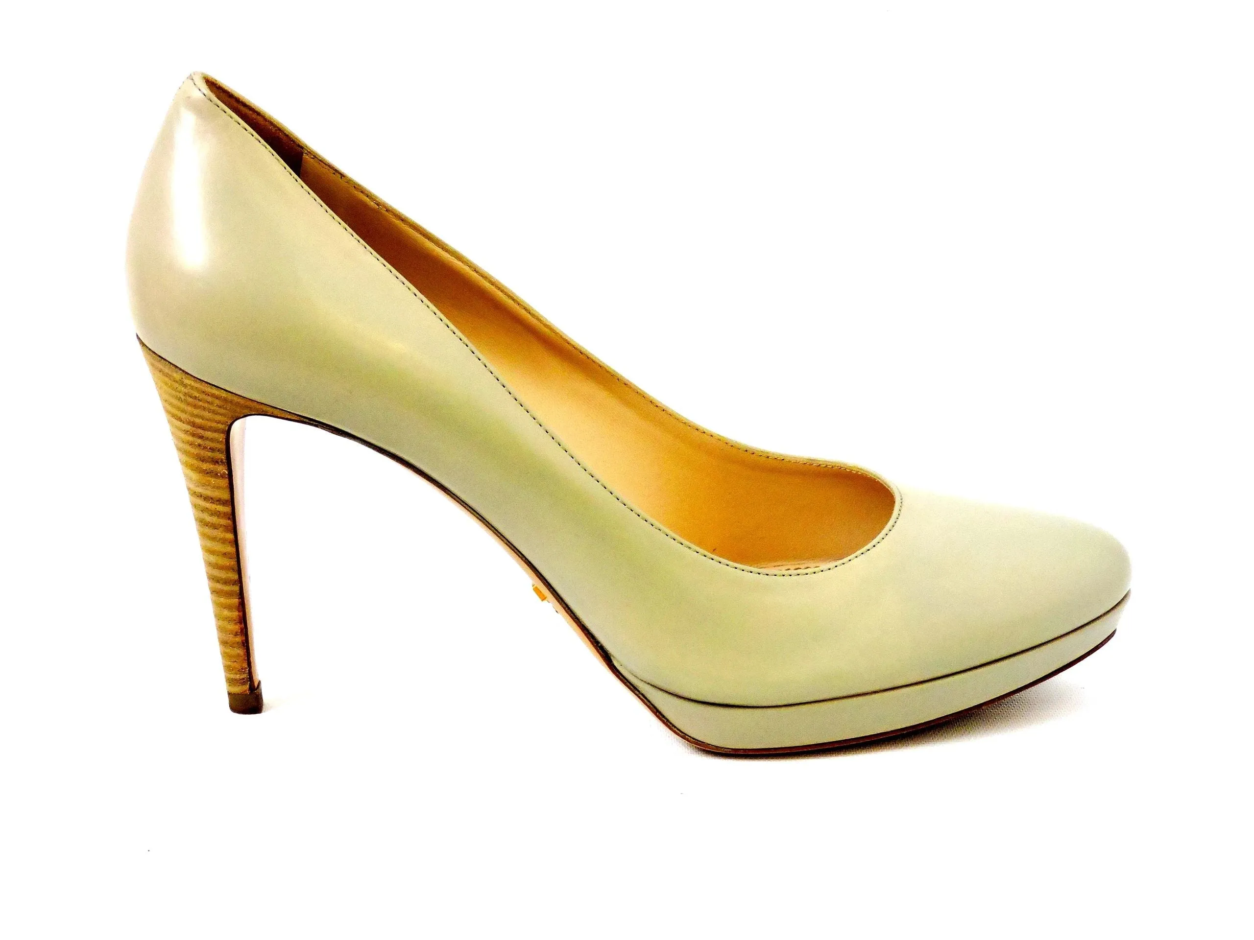 Prada Leather Platform Pump Size 41 It (11 Us)