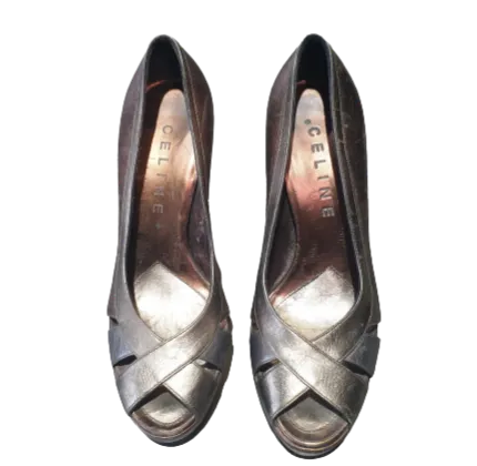 PUMPS