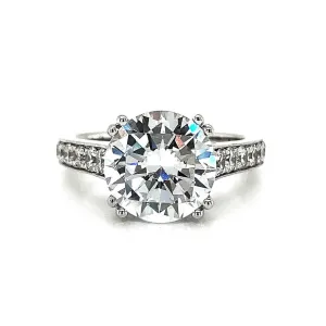 Round Diamond Engagement Ring