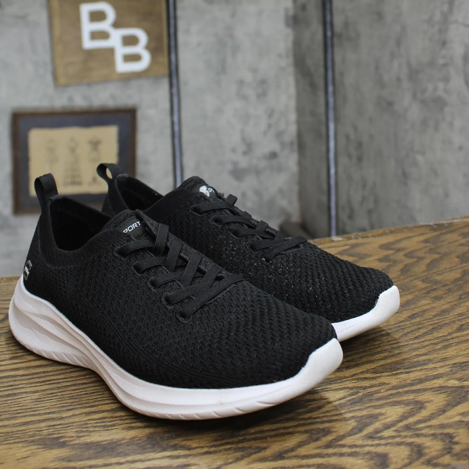 S Sport By Skechers Womens Resse 2.0 Elastic Gore Sneakers 89261300 Black 8M