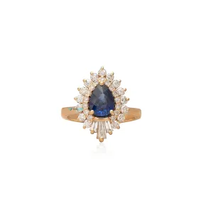 Sapphire vintage  engagement ring 14K yellow gold with baguette diamonds
