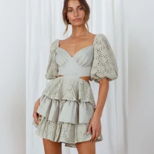 SELFIE LESLIE EMERY FLORAL LACE ACCENT LAYERED RUFFLE TIE BACK DRESS AVOCADO