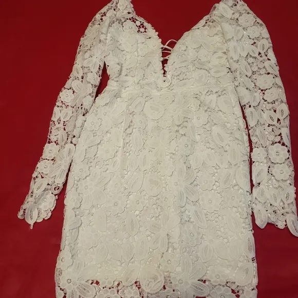 SELFIE LESLIE FIRST DANCE LACE MINI DRESS WHITE