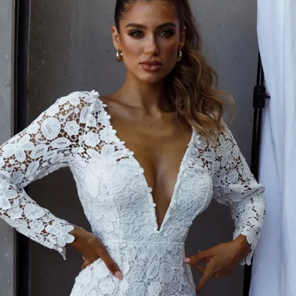 SELFIE LESLIE FIRST DANCE LACE MINI DRESS WHITE