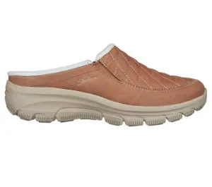 SKECHERS- LADIES EASY GOING ROAD TRIP SLIPPERS
